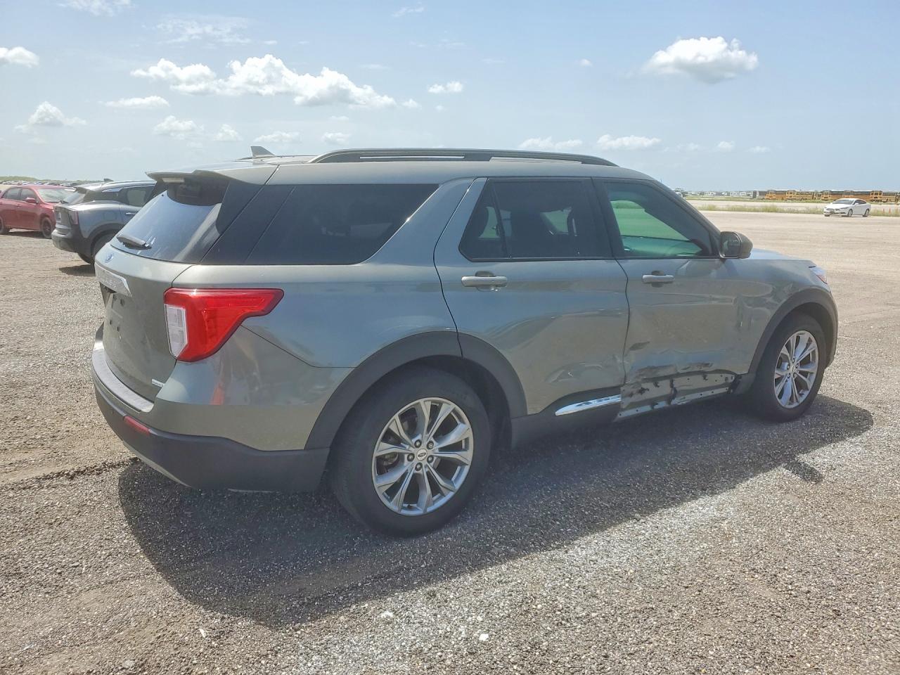 2020 FORD EXPLORER XLT — снимка 3