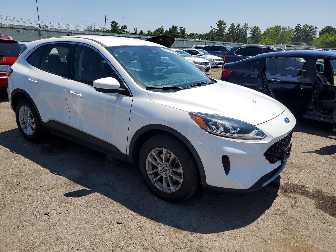 2020 FORD ESCAPE SE — снимка 4