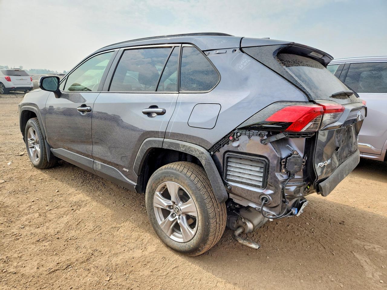 2023 TOYOTA RAV4 HYBRID XLE — снимка 2