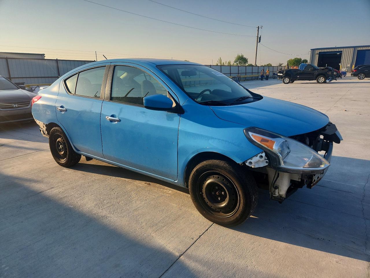 2018 NISSAN VERSA SV — снимка 4