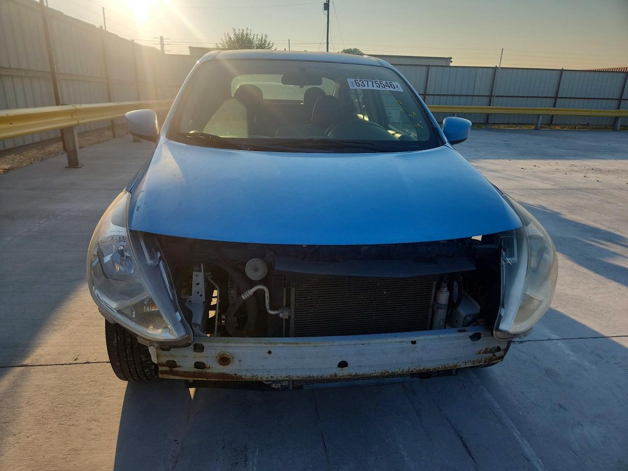 2018 NISSAN VERSA SV — снимка 5