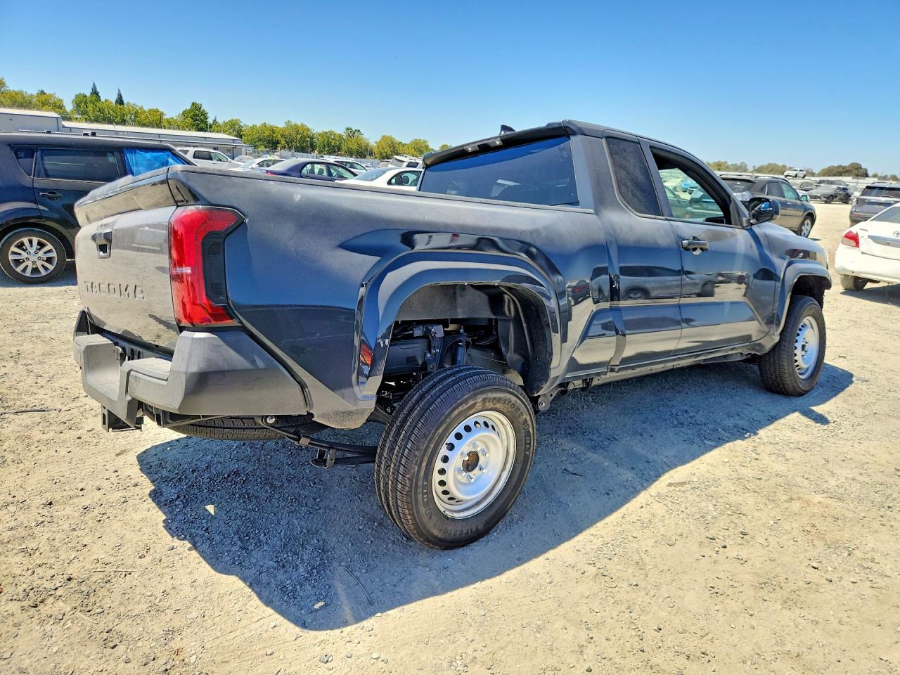 2026 TOYOTA TACOMA SR — снимка 3