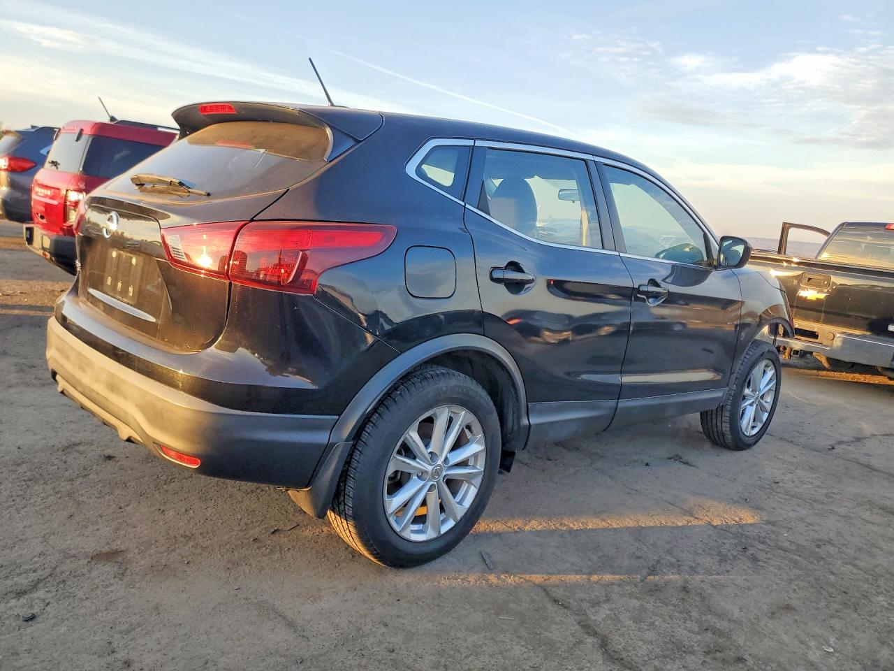 2017 NISSAN ROGUE SPORT S — снимка 3