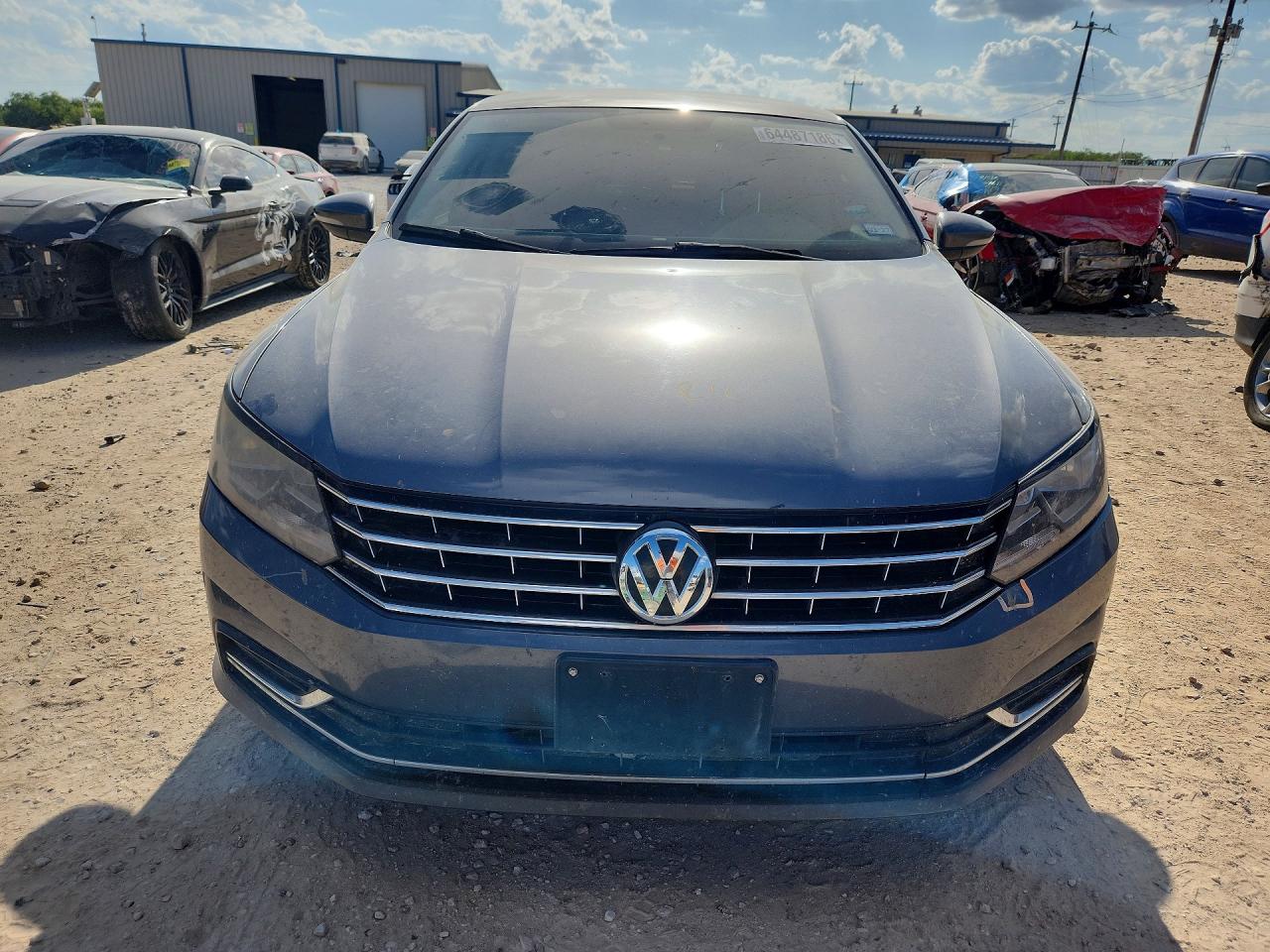 2017 VOLKSWAGEN PASSAT S — снимка 5