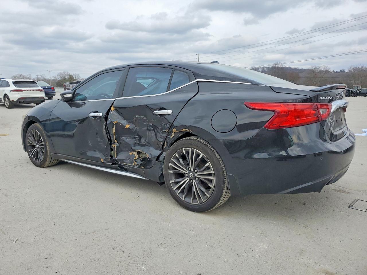 2017 NISSAN MAXIMA 3.5 SV — снимка 2