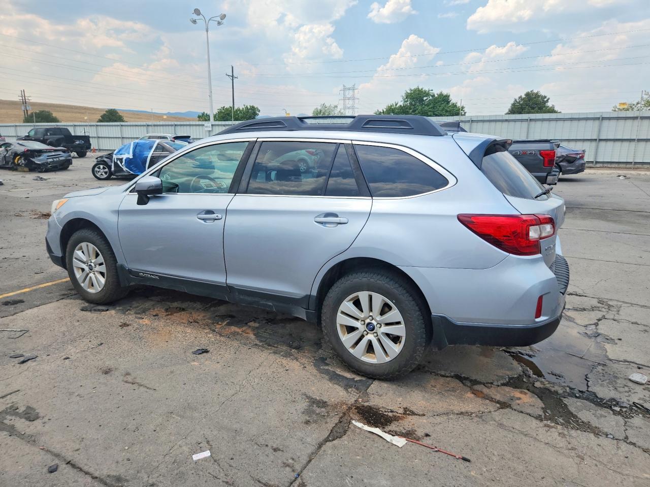 2017 SUBARU OUTBACK 2.5I PREMIUM — снимка 2