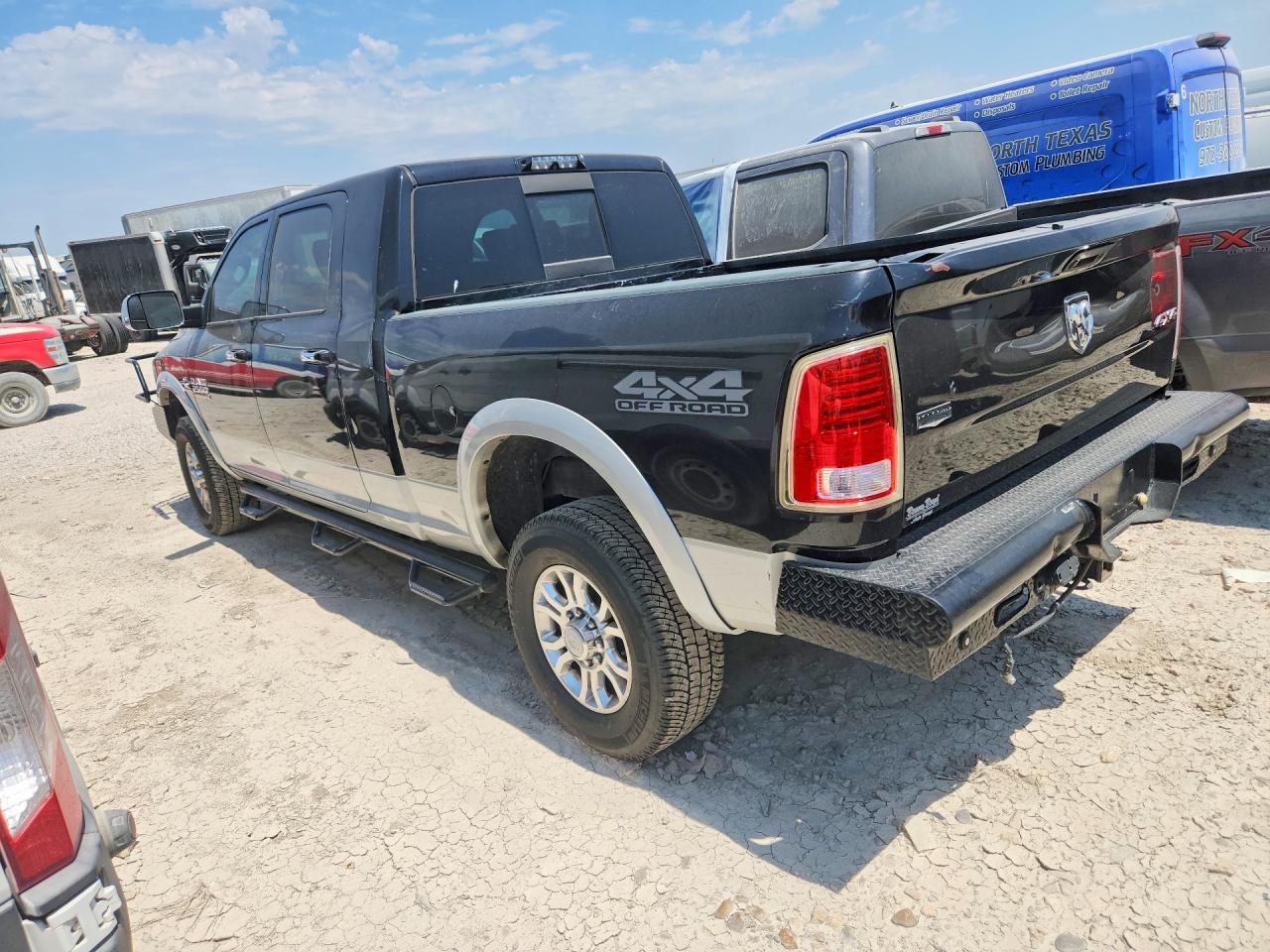 2017 RAM 2500 LARAMIE — снимка 2