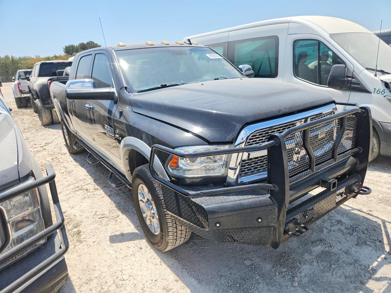 2017 RAM 2500 LARAMIE — снимка 4