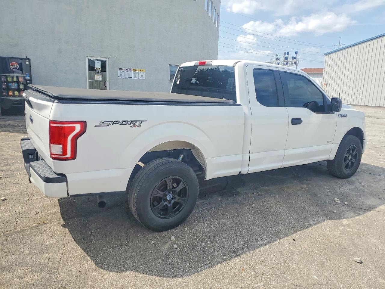 2017 FORD F150 SUPER CAB — снимка 3