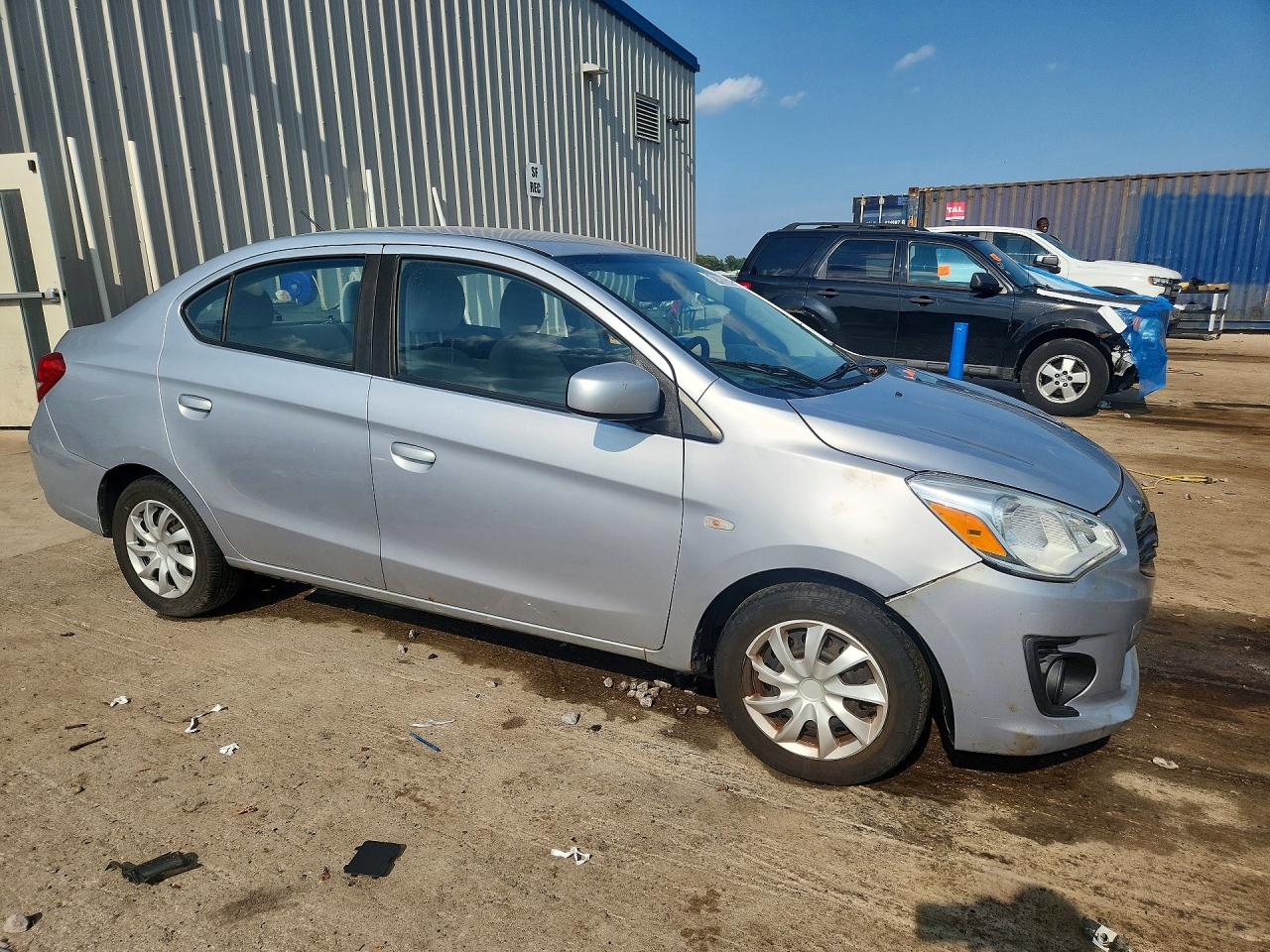 2017 MITSUBISHI MIRAGE G4 ES — снимка 4