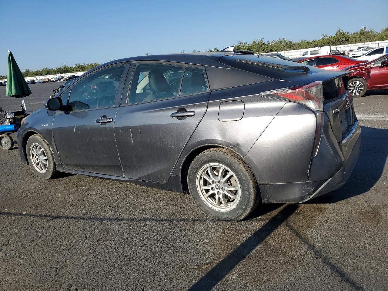 2017 TOYOTA PRIUS TWO — снимка 2