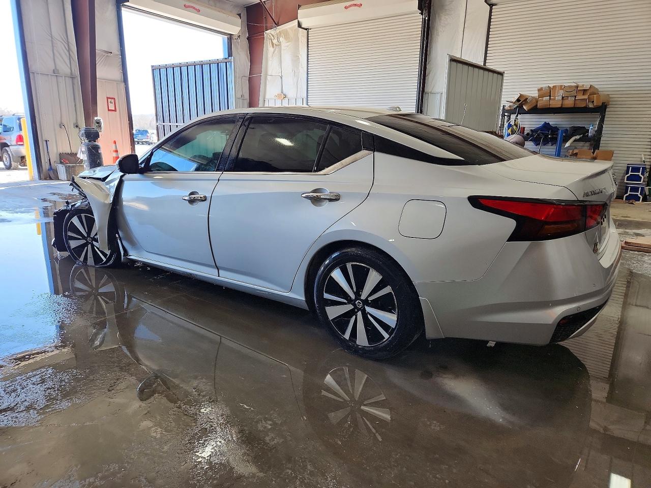2020 NISSAN ALTIMA 2.5 SV — снимка 2
