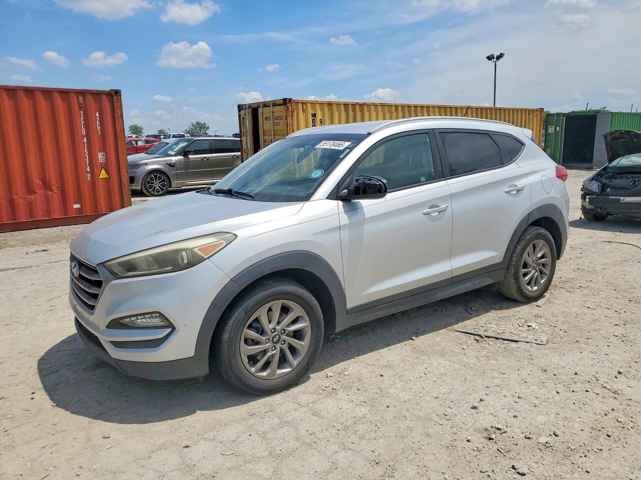 2016 HYUNDAI TUCSON SE