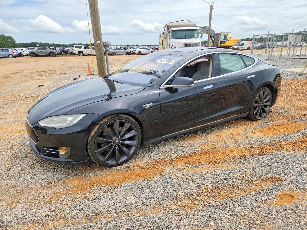 2016 TESLA MODEL S