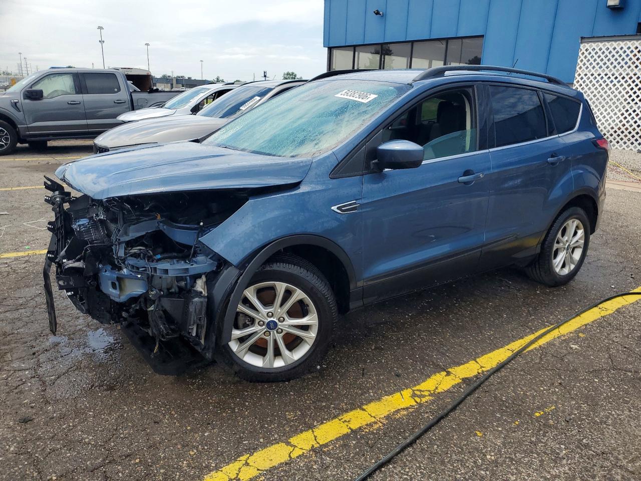 2018 FORD ESCAPE SE