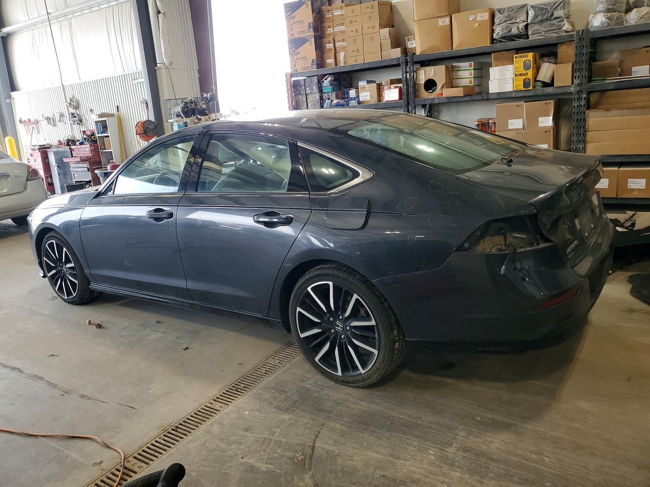 2025 HONDA ACCORD TOURING HYBRID — снимка 2