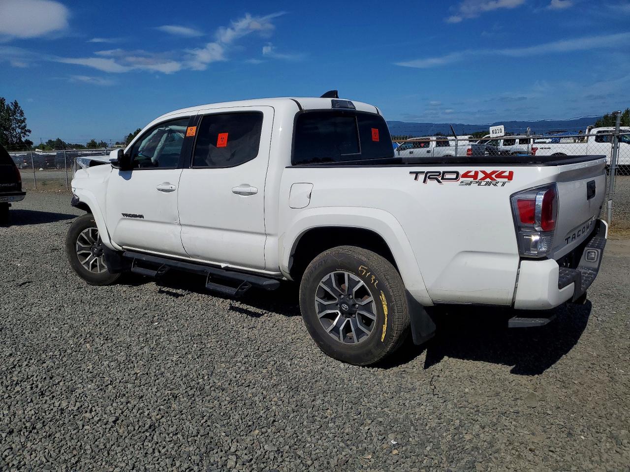 2023 TOYOTA TACOMA TRD SPORT — снимка 2