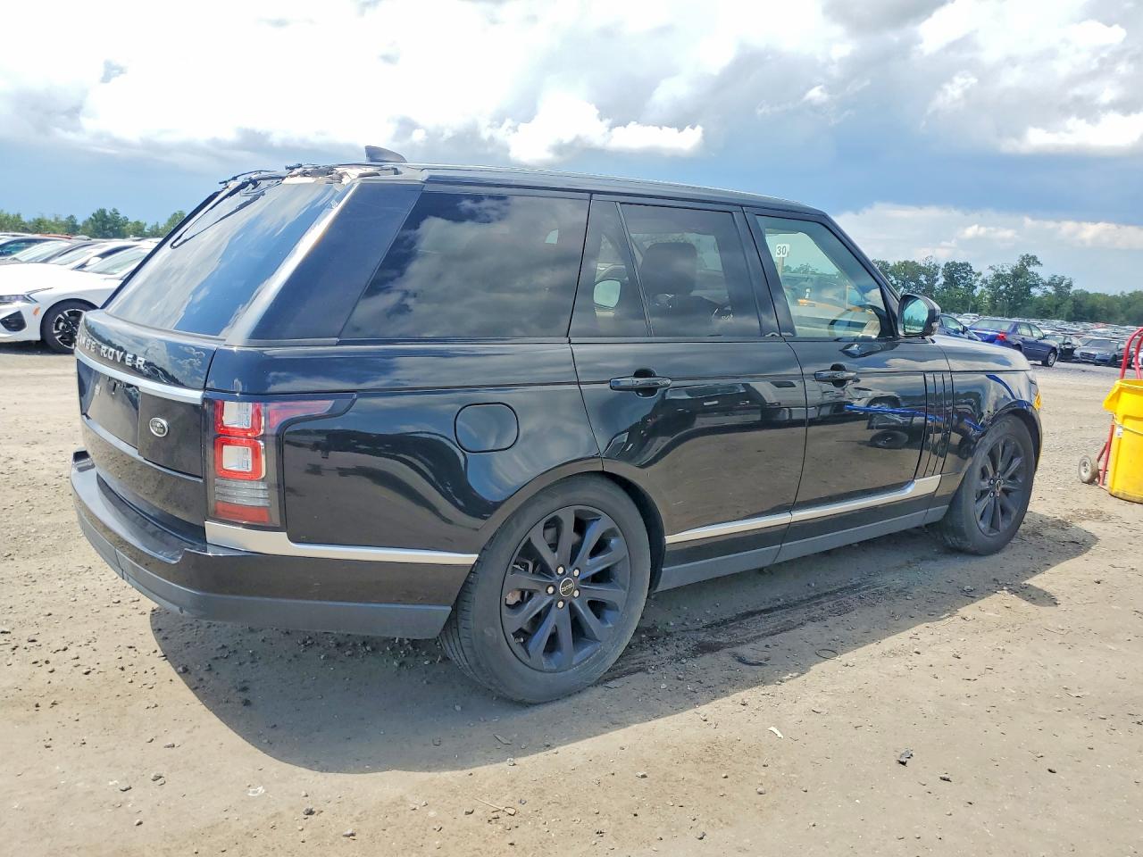 2017 LAND ROVER RANGE ROVER HSE — снимка 3