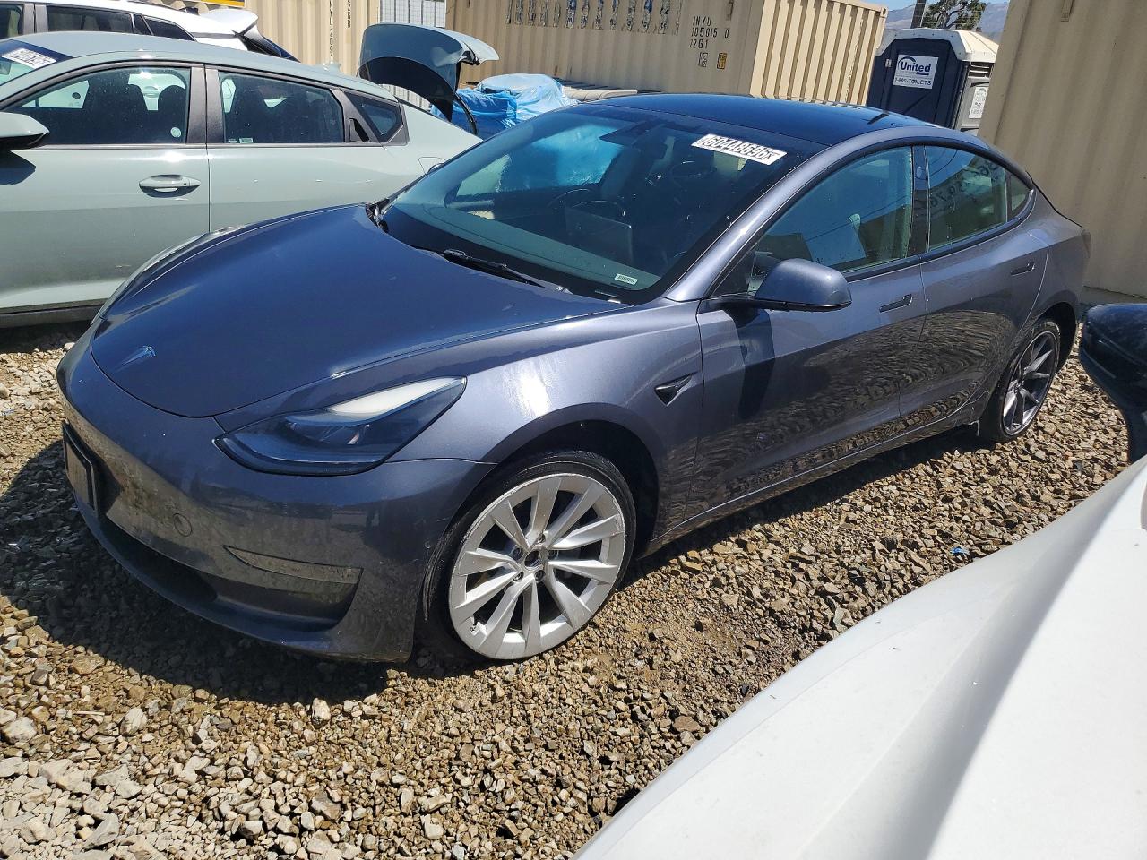 2022 TESLA MODEL 3