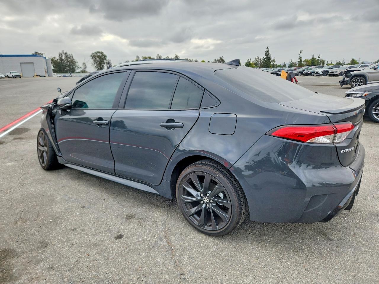 2026 TOYOTA COROLLA HYBRID SE — снимка 2