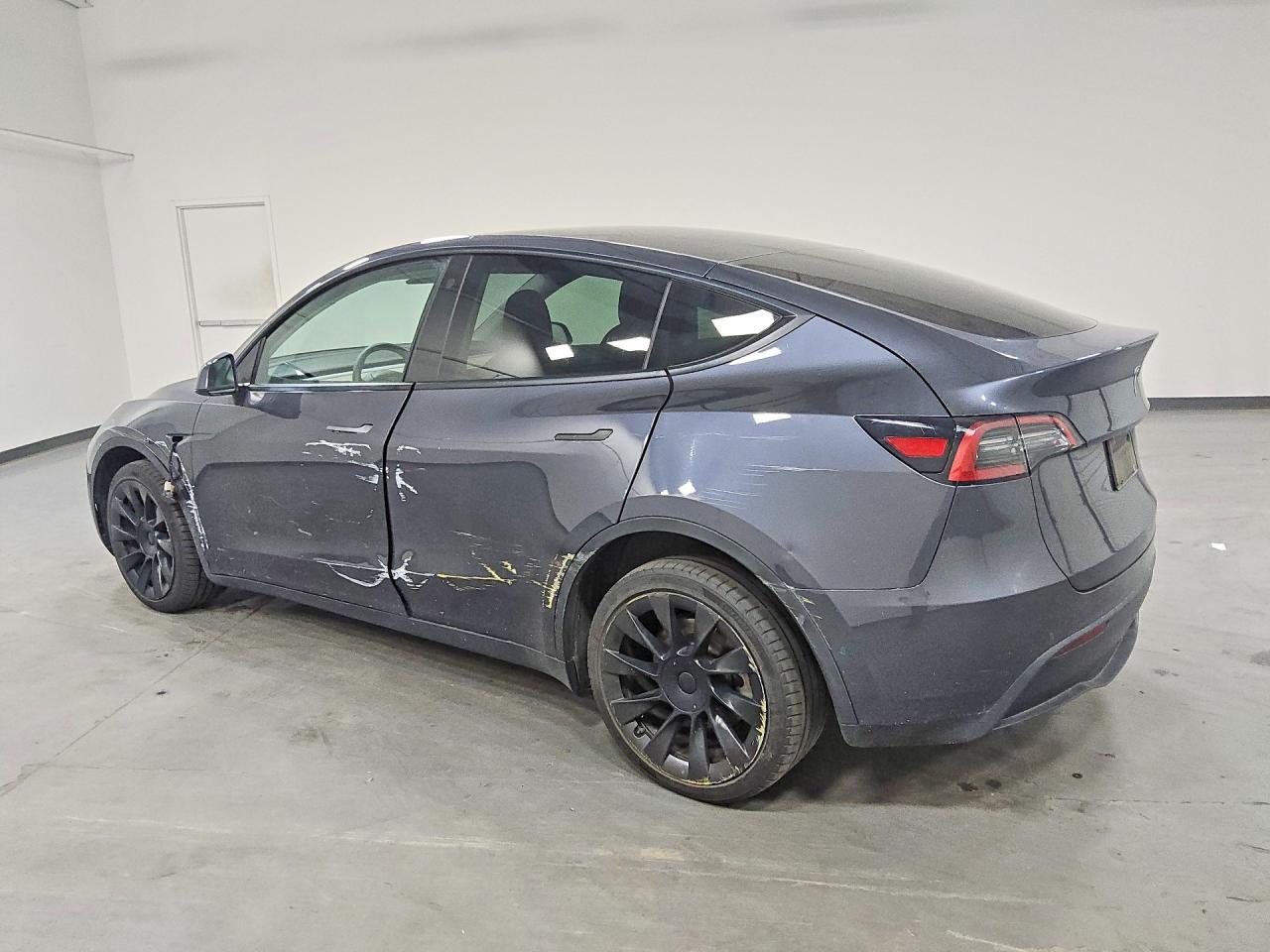 2021 TESLA MODEL Y — снимка 2
