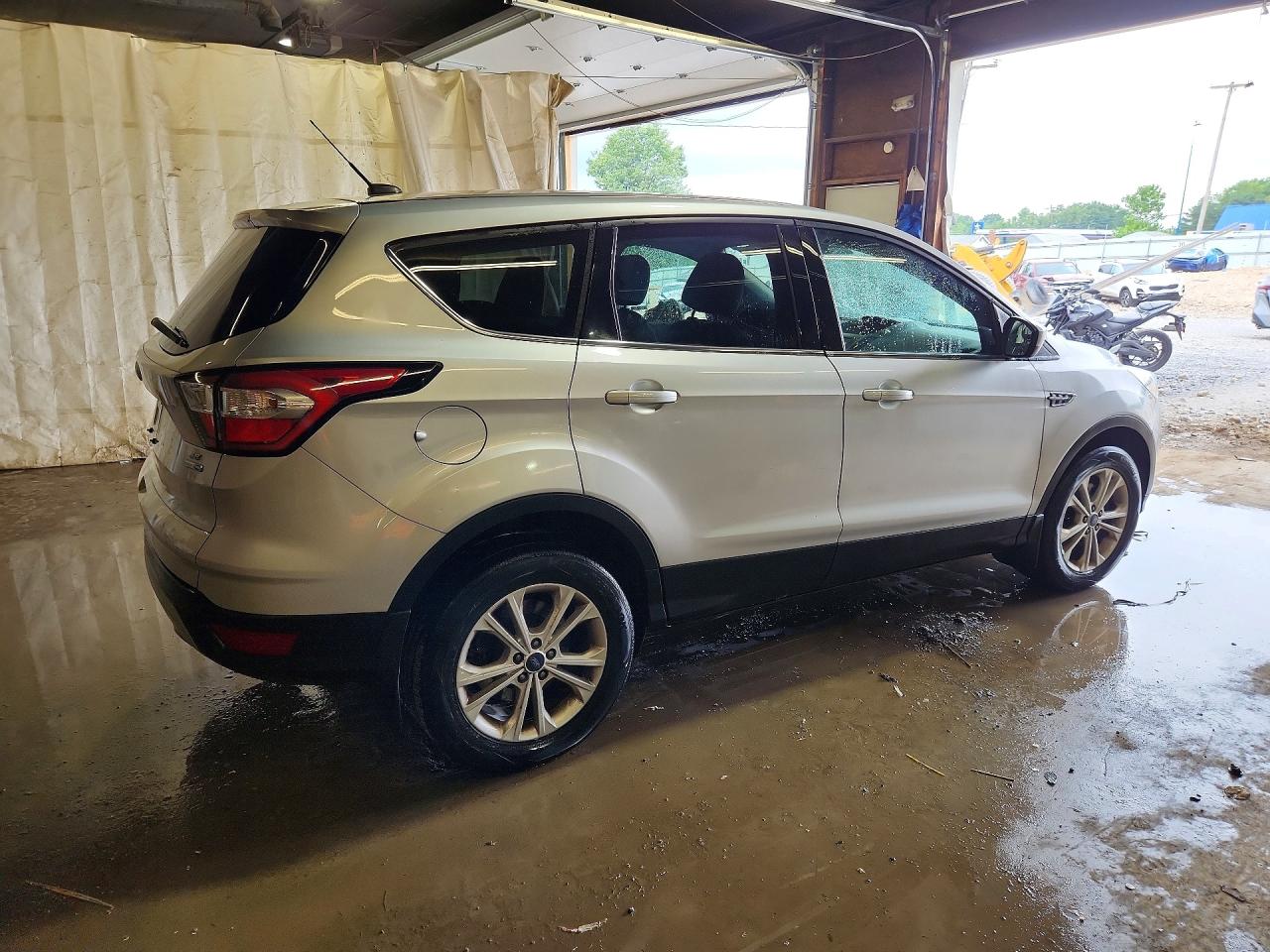 2017 FORD ESCAPE SE — снимка 3