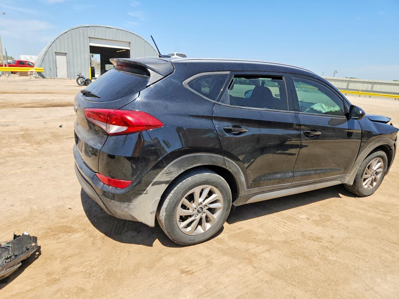 2017 HYUNDAI TUCSON SE — снимка 3