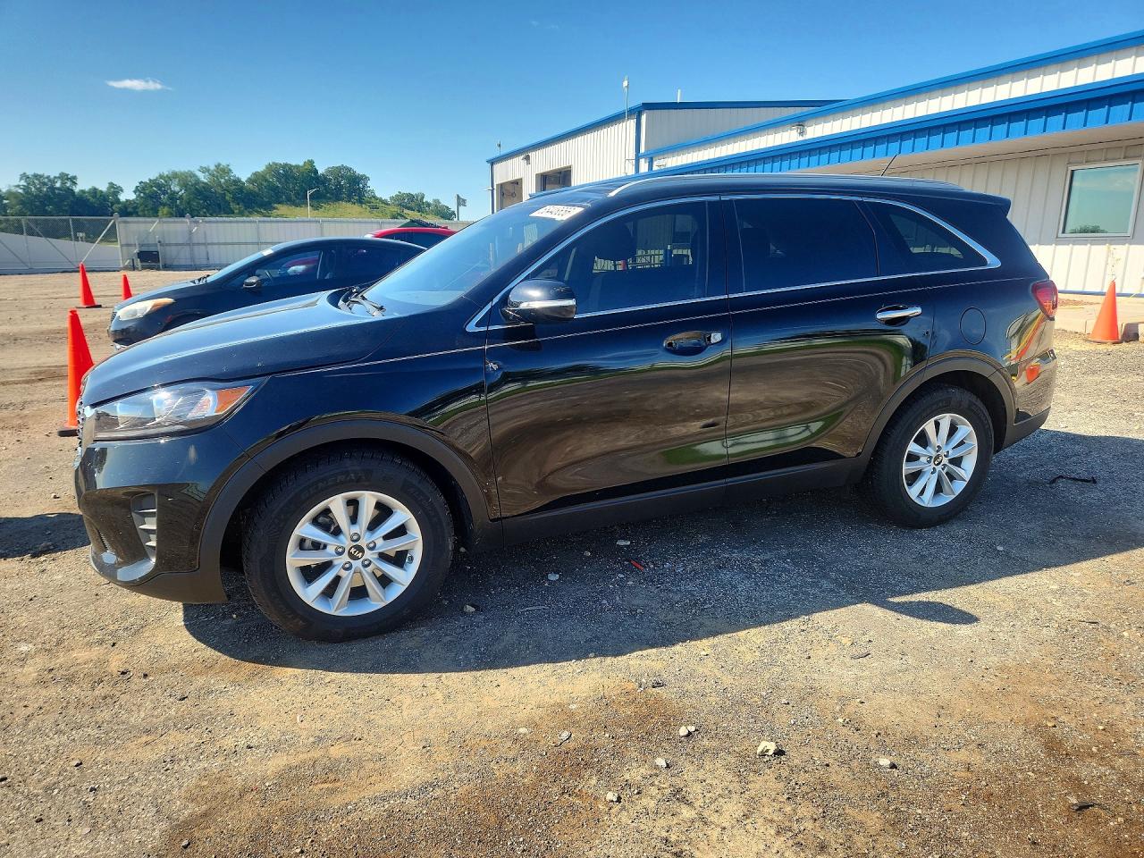 2020 KIA SORENTO LX