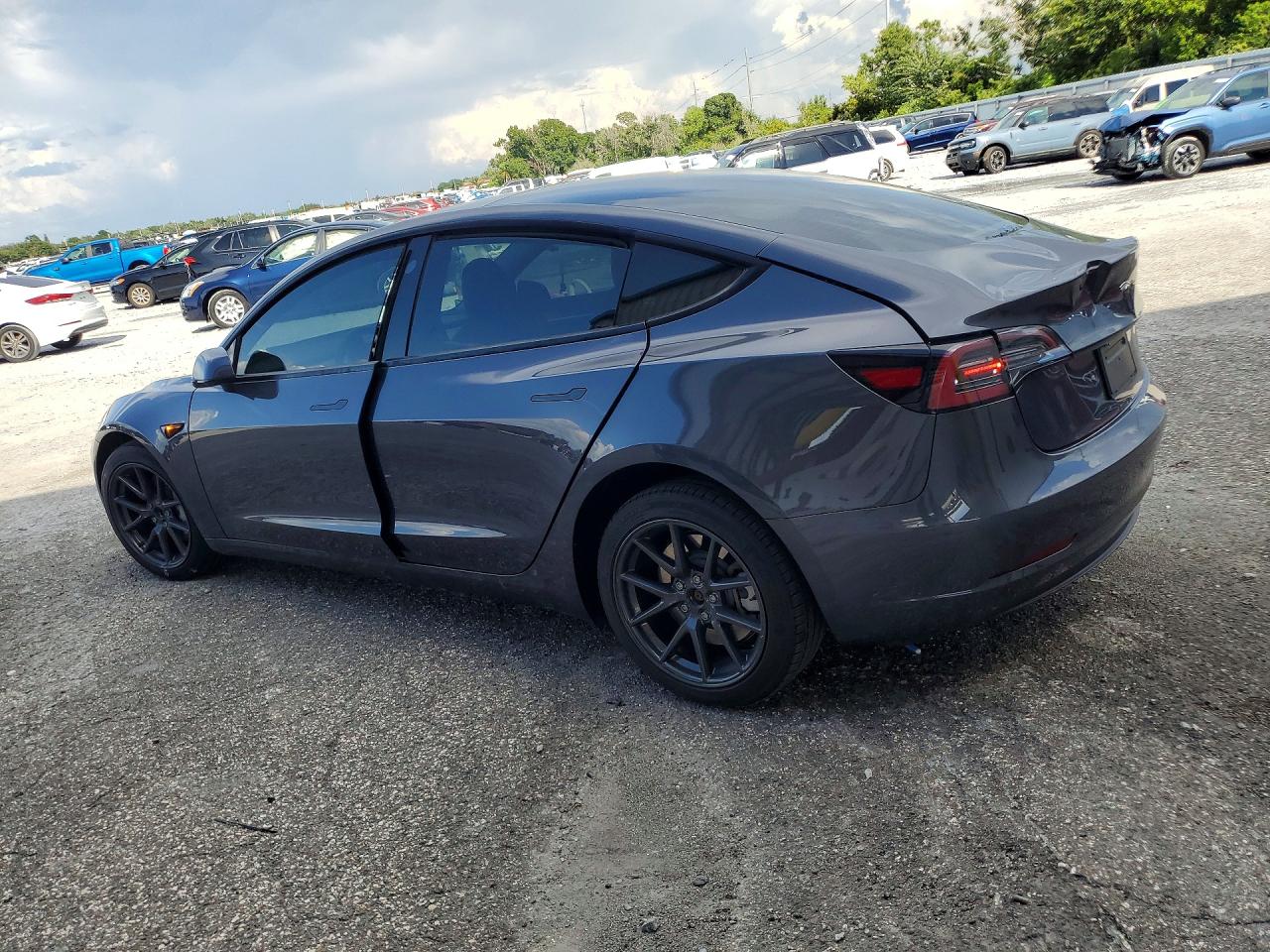 2023 TESLA MODEL 3 — снимка 2