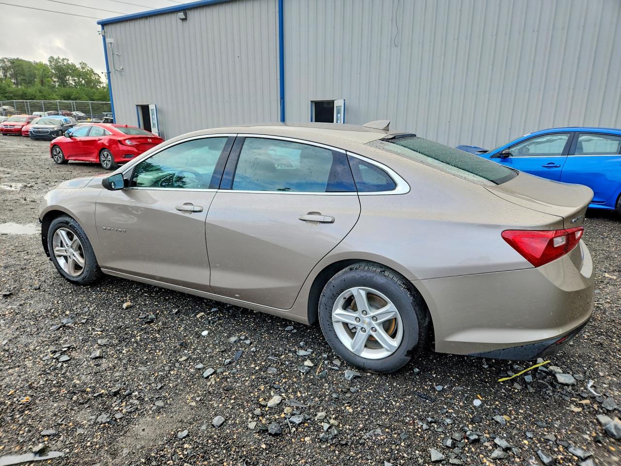 2023 CHEVROLET MALIBU LT — снимка 2