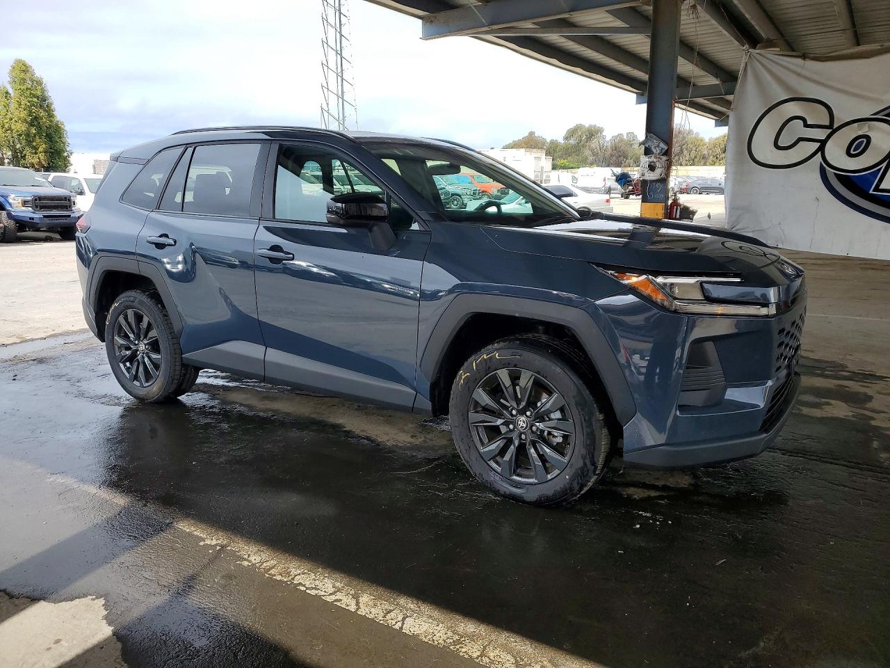 2026 TOYOTA RAV4 XLE PREMIUM — снимка 4