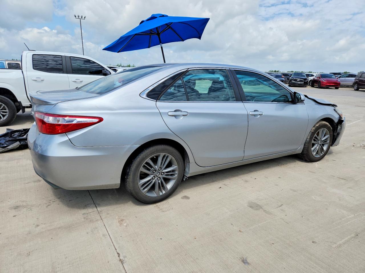 2017 TOYOTA CAMRY SE — снимка 3