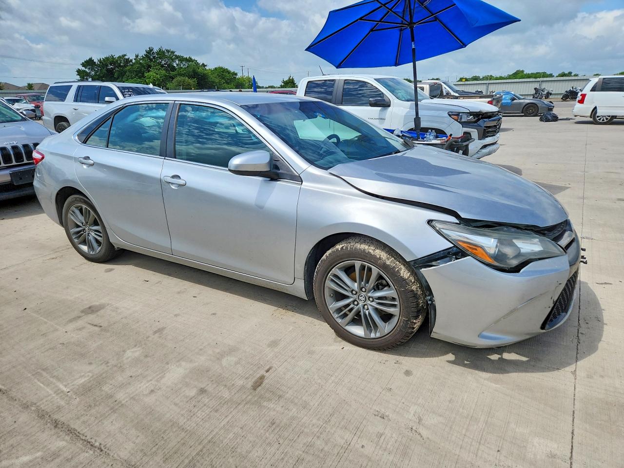 2017 TOYOTA CAMRY SE — снимка 4