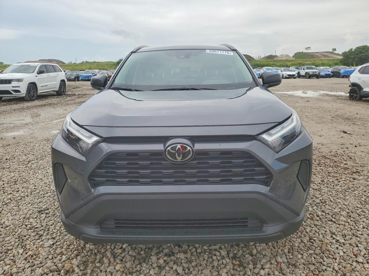 2025 TOYOTA RAV4 LE — снимка 5