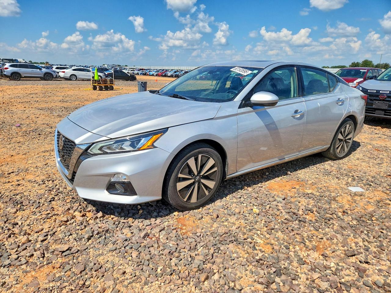 2019 NISSAN ALTIMA SL