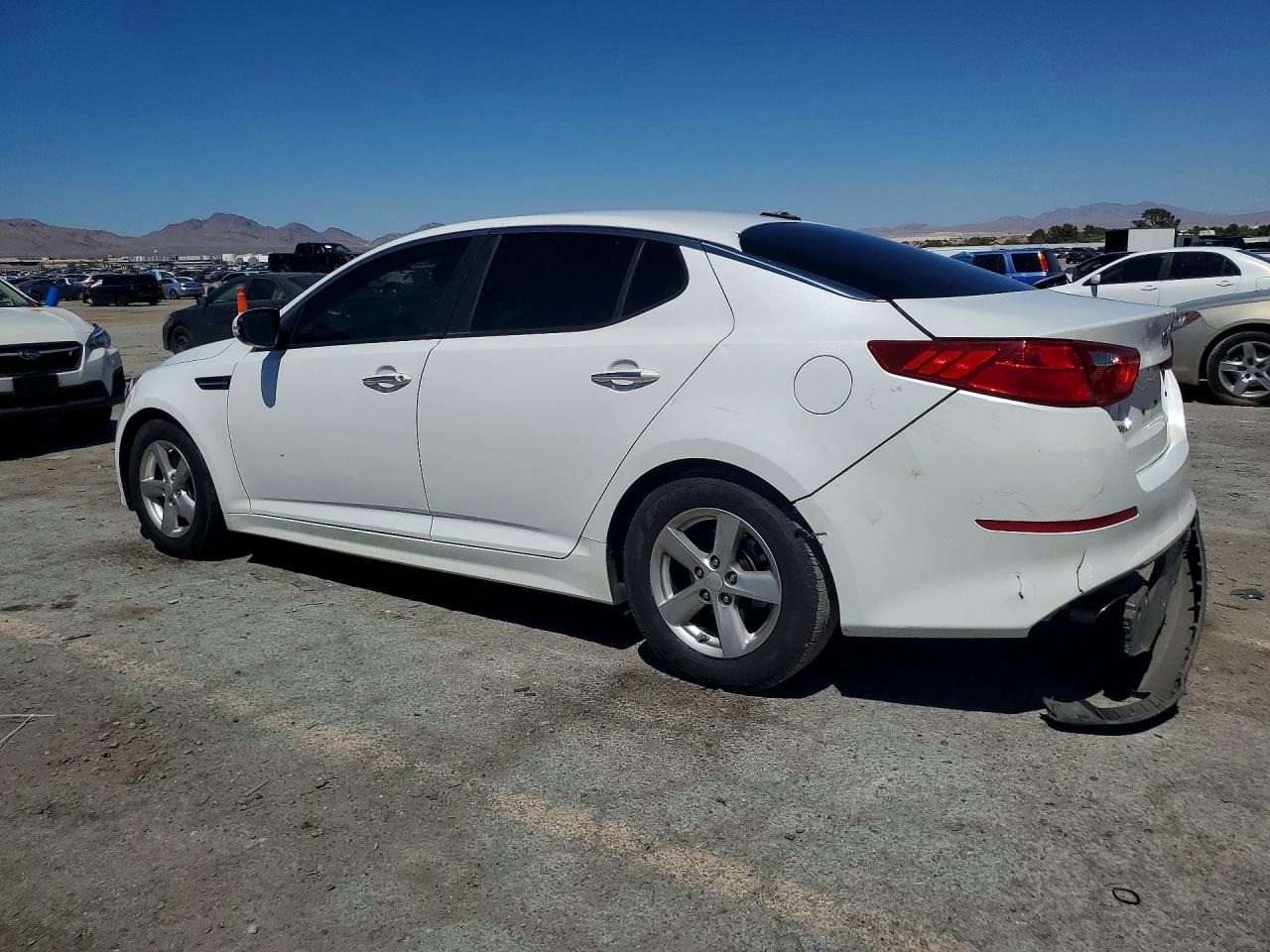 2015 KIA OPTIMA LX — снимка 2