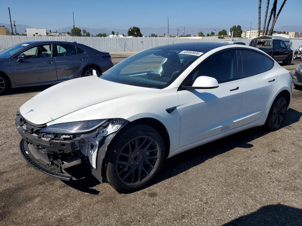 2025 TESLA MODEL 3
