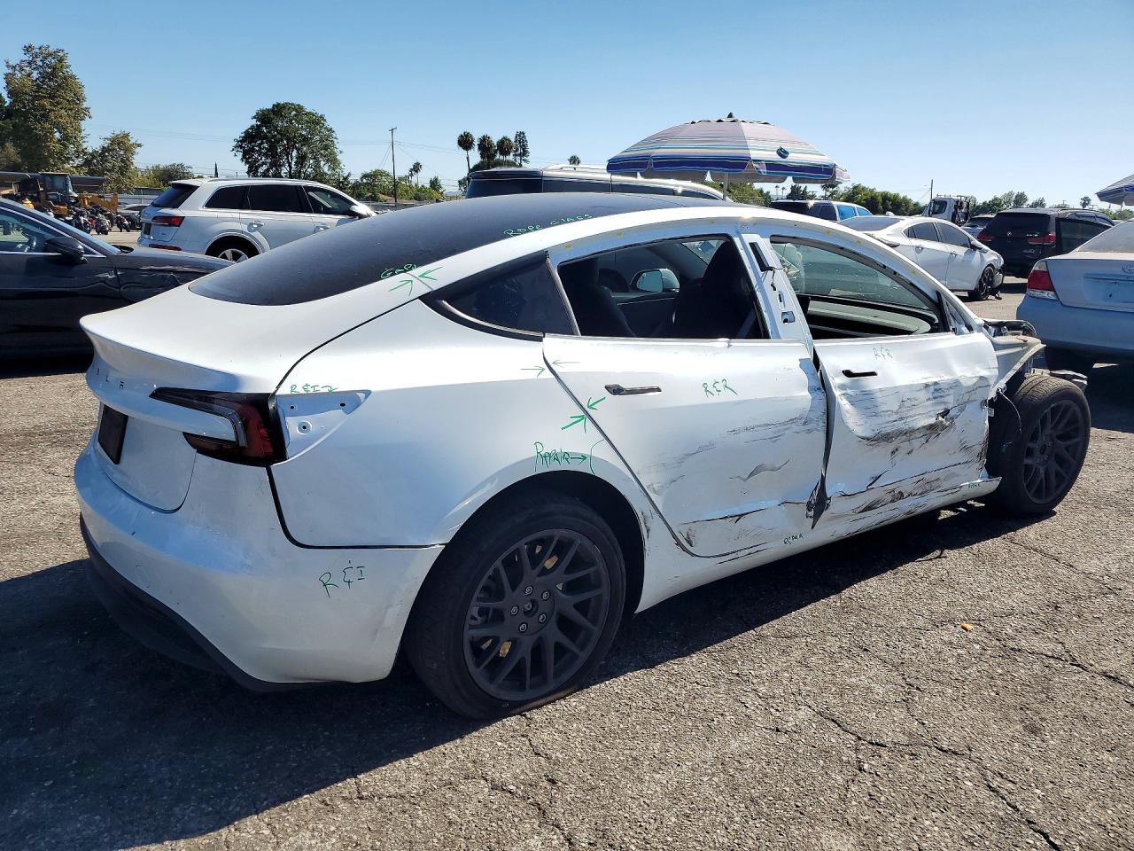 2025 TESLA MODEL 3 — снимка 3
