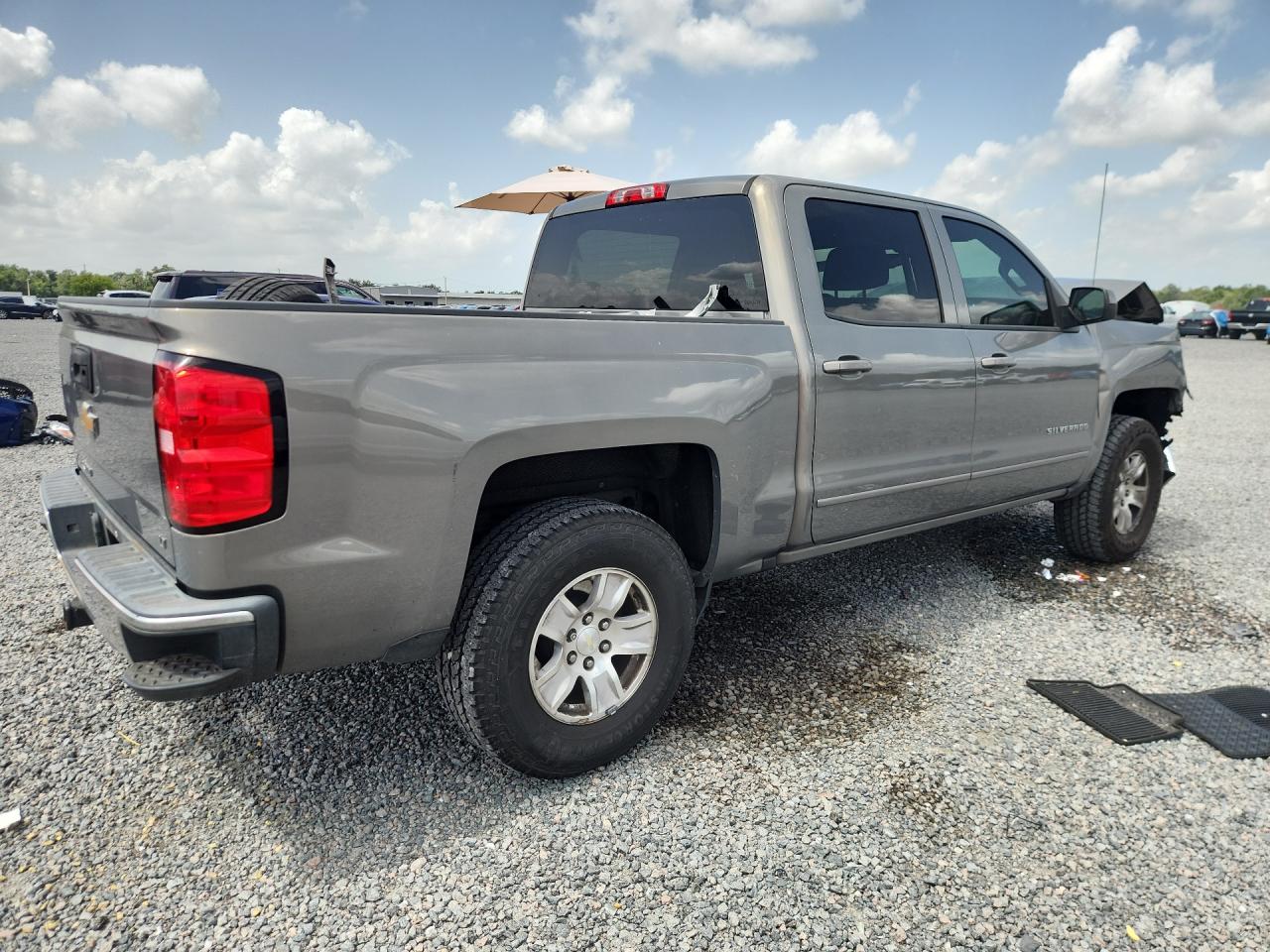 2017 CHEVROLET SILVERADO C1500 LT — снимка 3