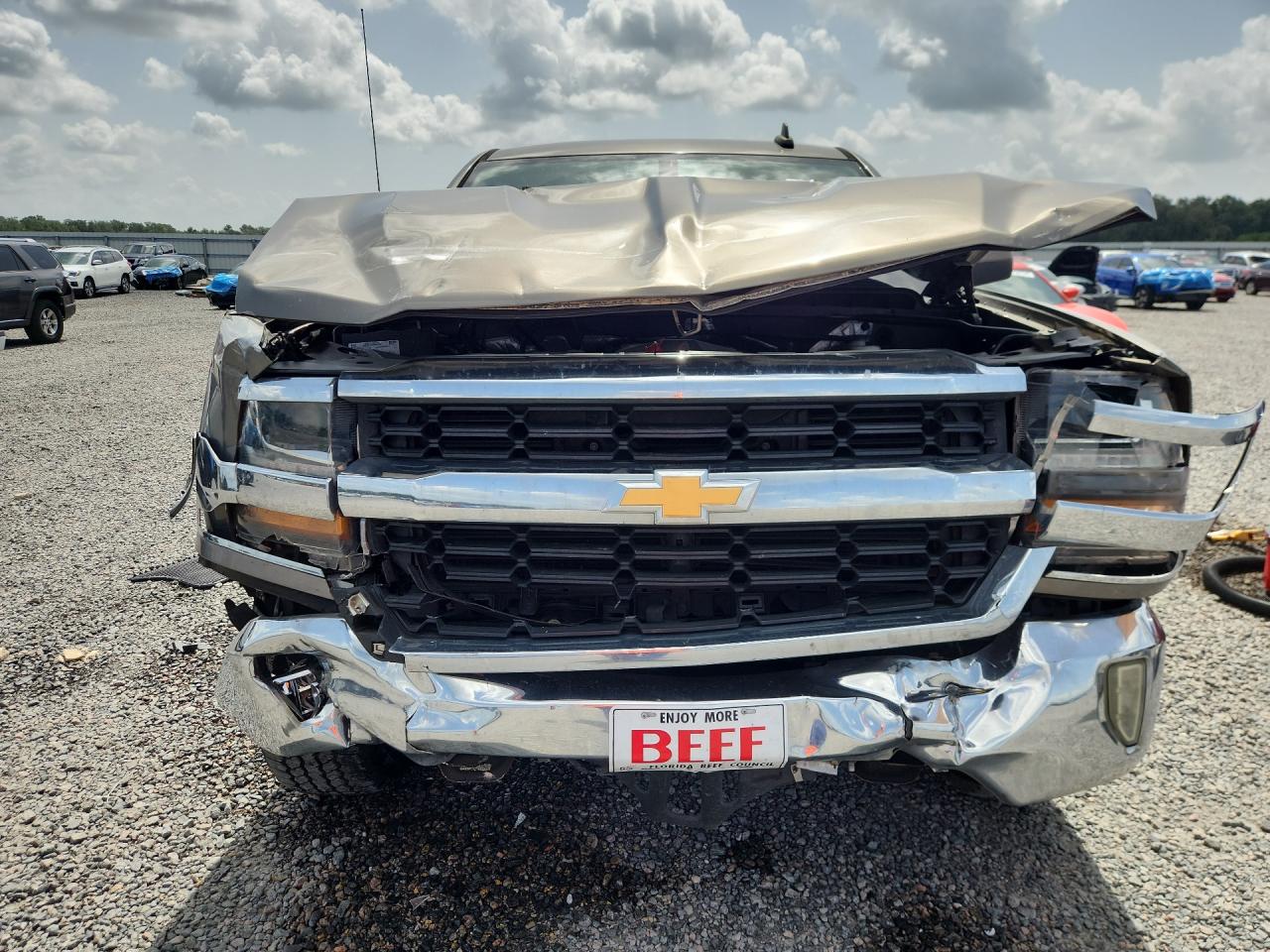 2017 CHEVROLET SILVERADO C1500 LT — снимка 5
