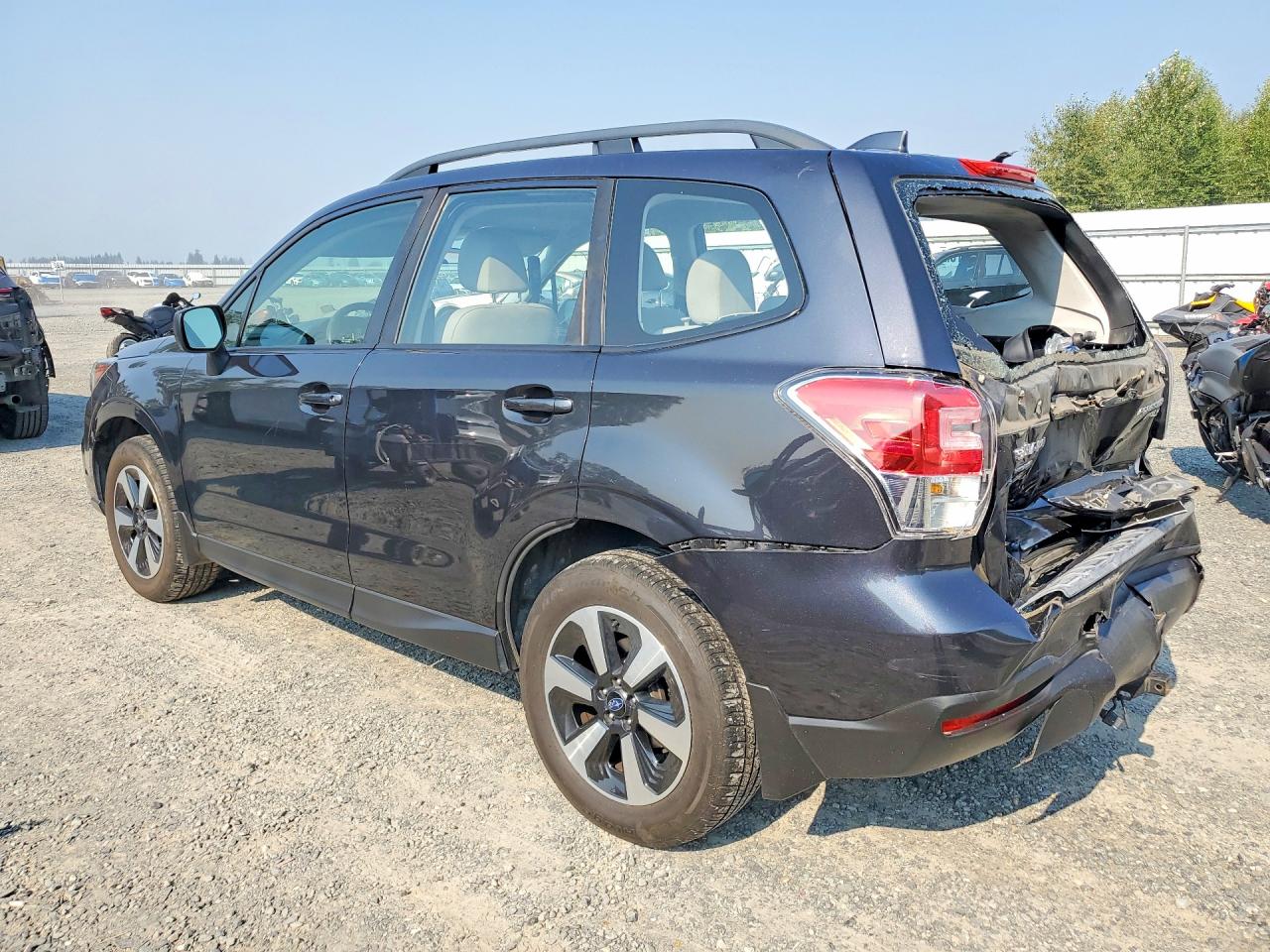 2017 SUBARU FORESTER 2.5I — снимка 2