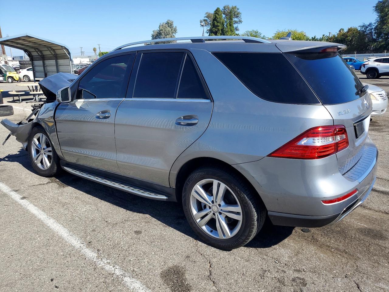 2015 MERCEDES-BENZ ML 350 4MATIC — снимка 2
