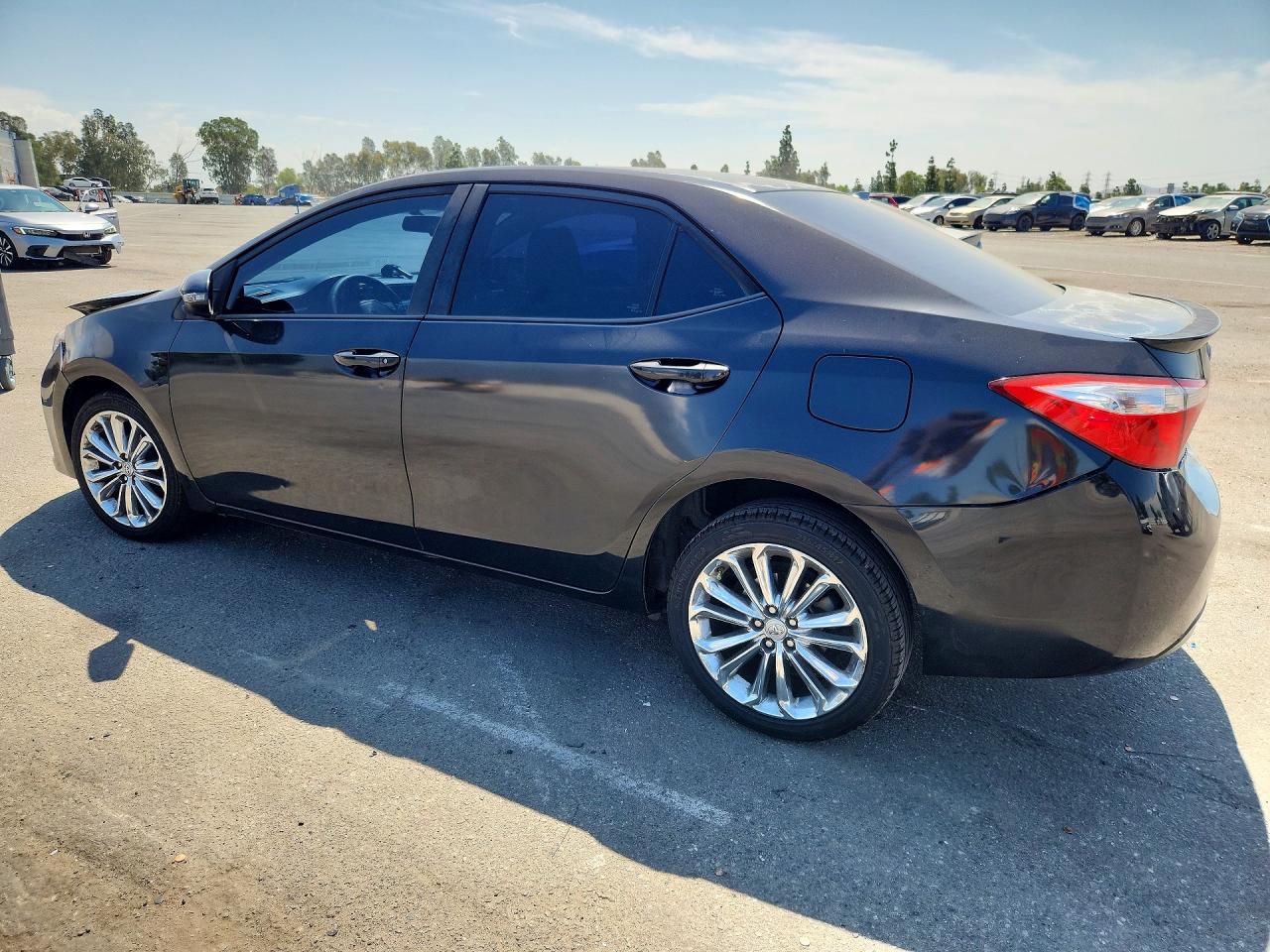 2015 TOYOTA COROLLA S PLUS — снимка 2