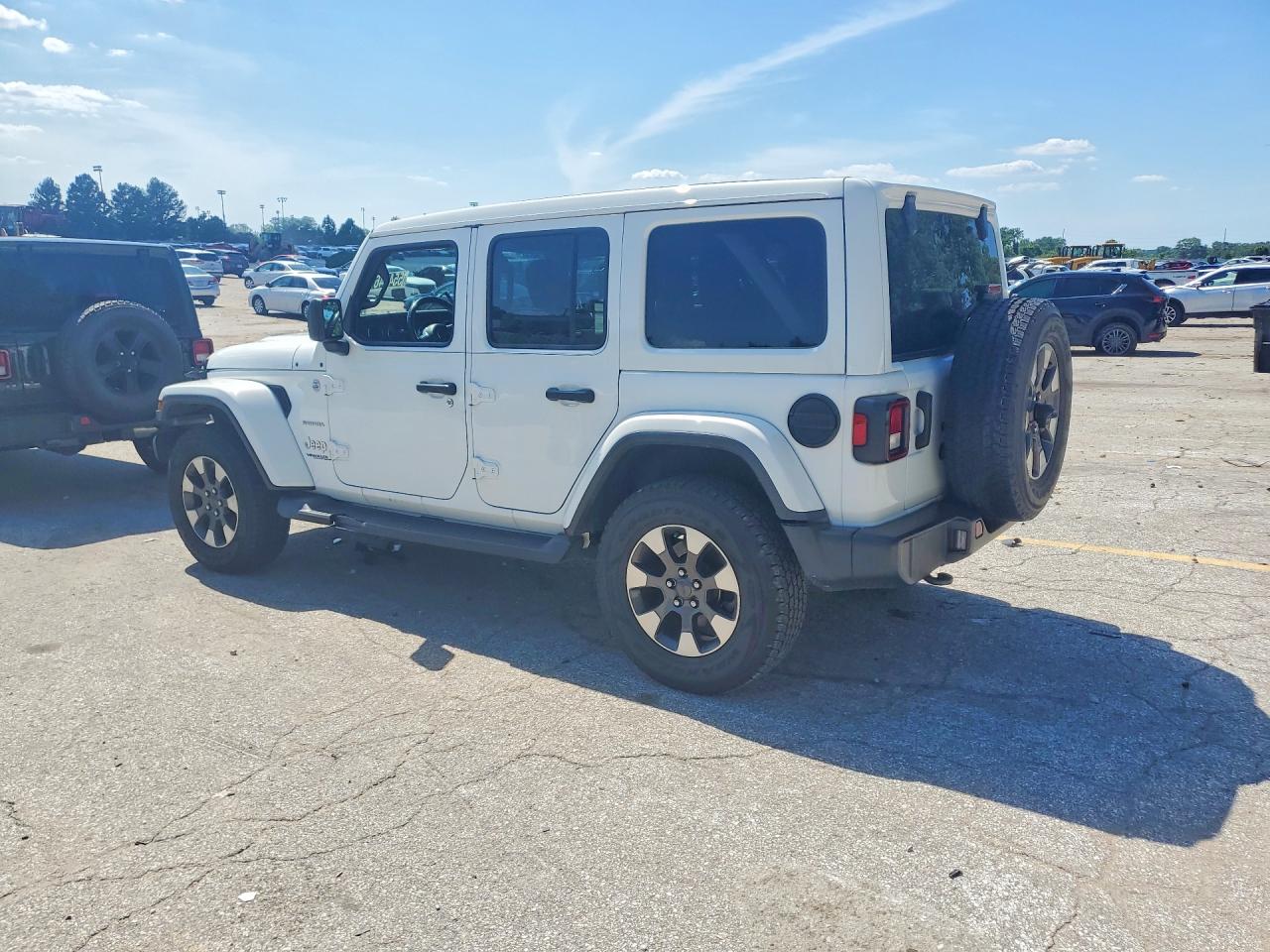 2021 JEEP WRANGLER UNLIMITED SAHARA — снимка 2