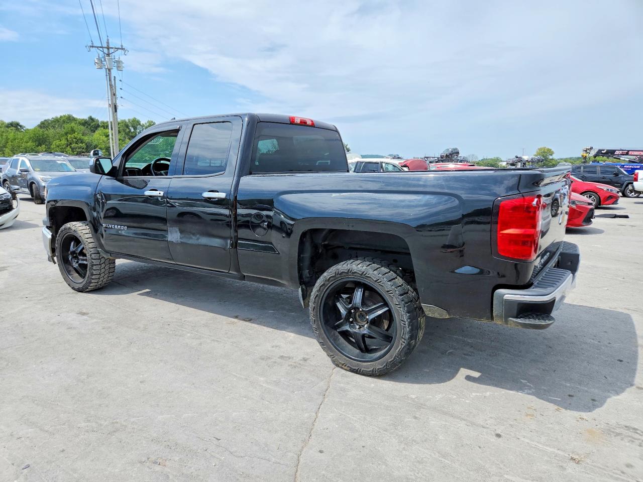 2015 CHEVROLET SILVERADO C1500 — снимка 2