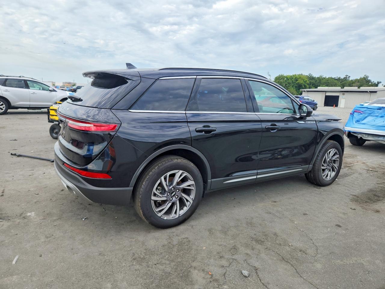 2026 LINCOLN CORSAIR PREMIERE — снимка 3
