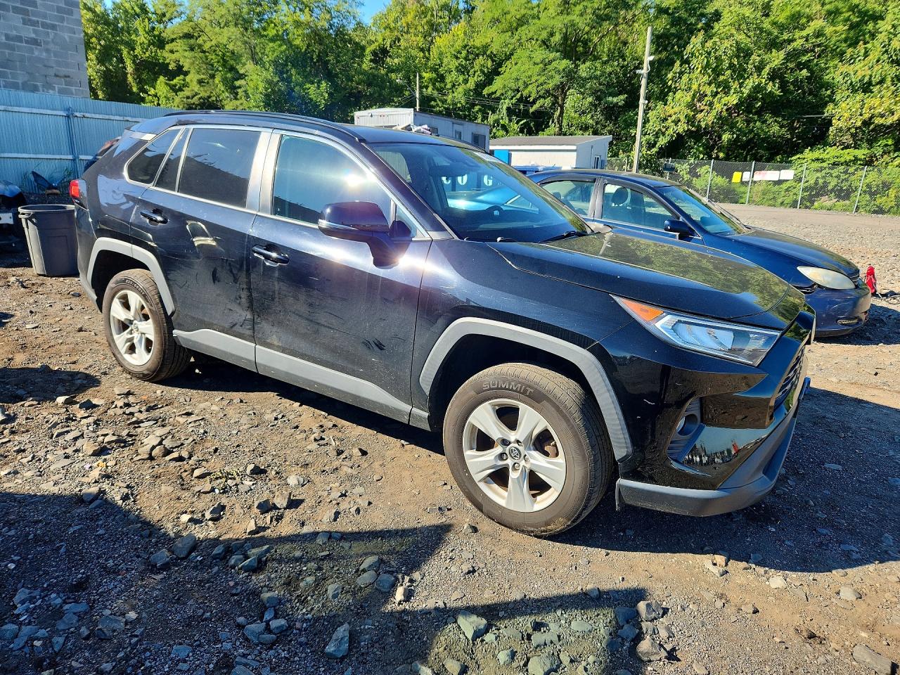 2020 TOYOTA RAV4 XLE — снимка 4