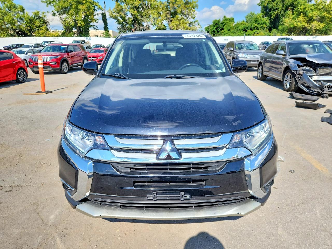 2017 MITSUBISHI OUTLANDER ES — снимка 5