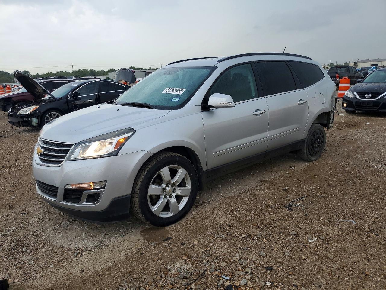 2017 CHEVROLET TRAVERSE LT