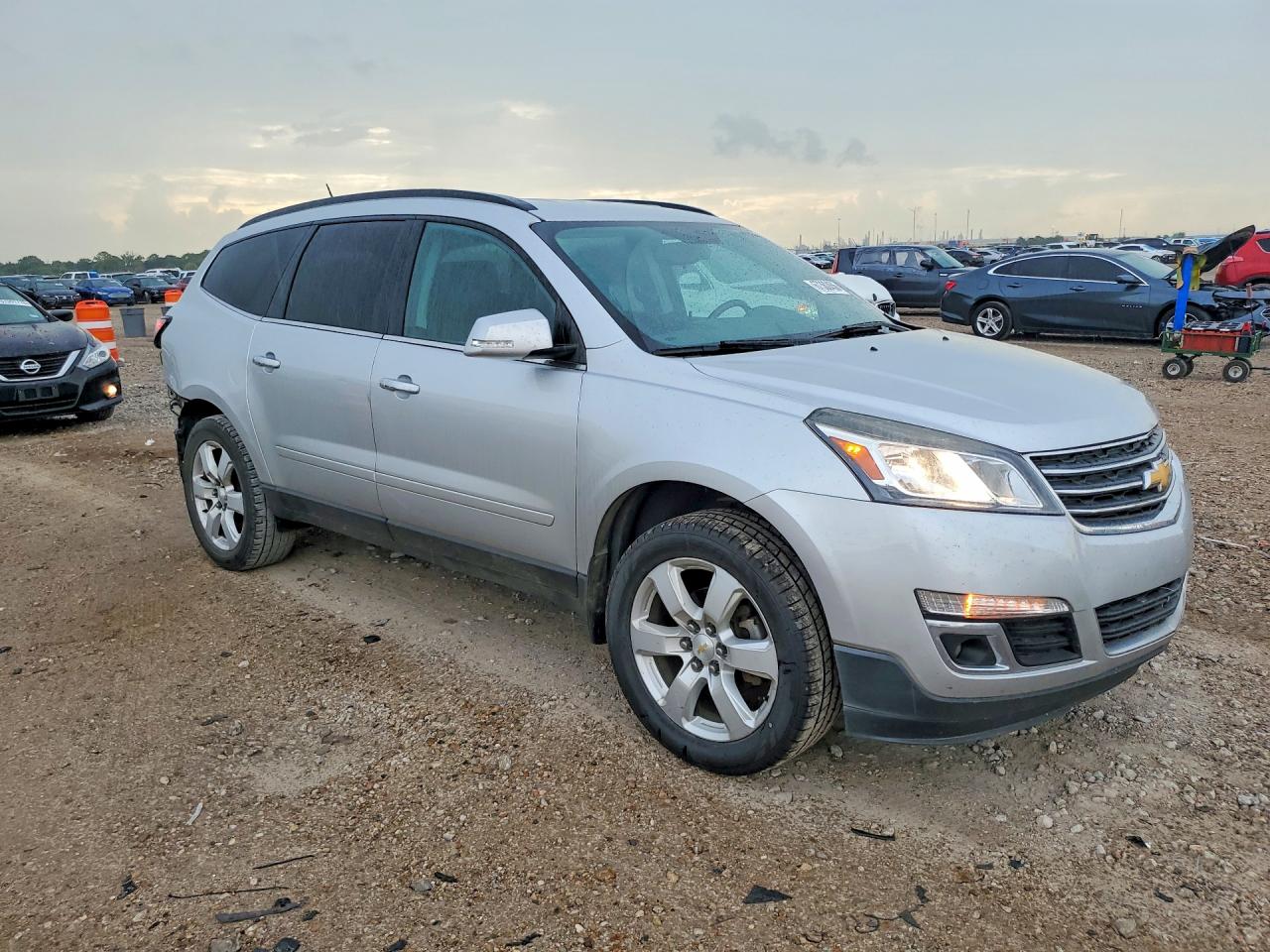 2017 CHEVROLET TRAVERSE LT — снимка 4